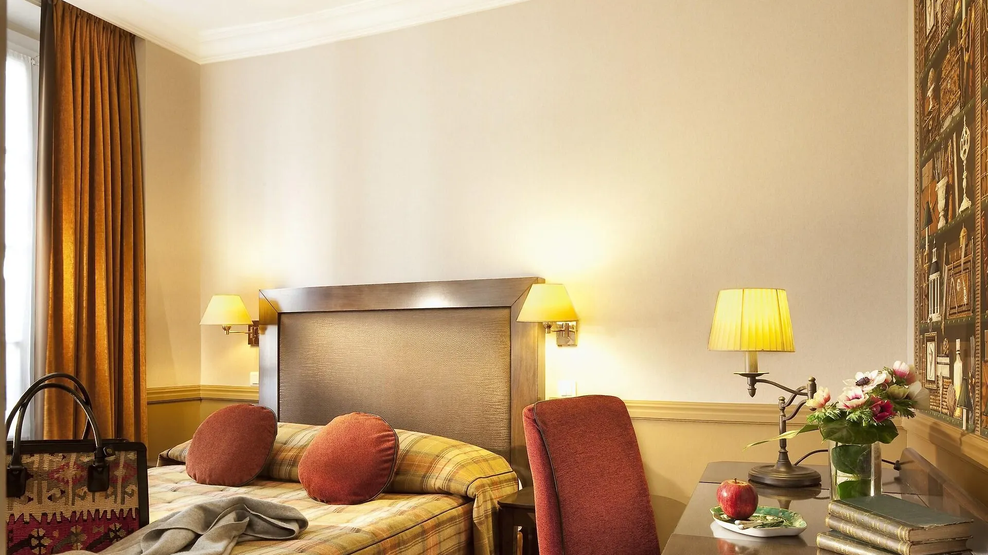 Hotel D'Albion Parigi