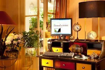 Hotel D'Albion Parigi