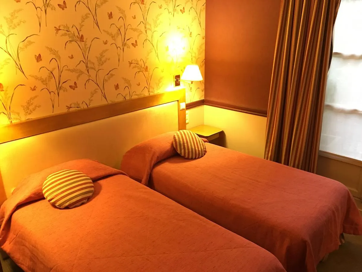 Hotel D'Albion Parigi